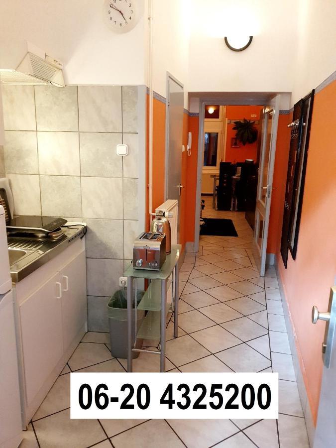 Apartment In The Center Of Budapest -Free Garage Parking 외부 사진